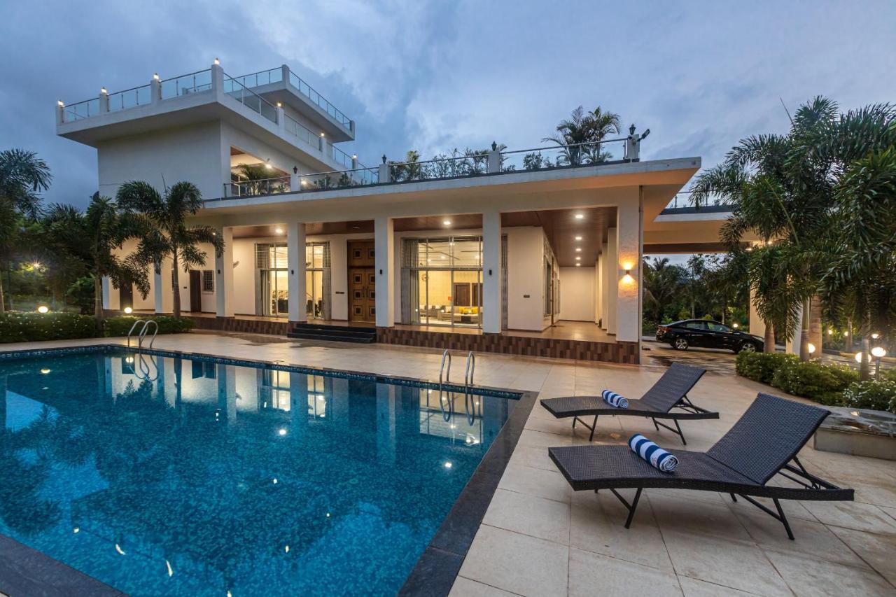 Saffronstays Odyssey, Karjat - 10 Acres Pet-Friendly Estate With Swimming Pool Chinchavli Exterior photo
